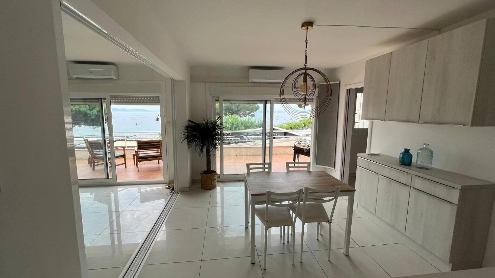 Precioso Apartamento Moderno En Primera Linea Del Mar Av-11 罗萨斯 外观 照片