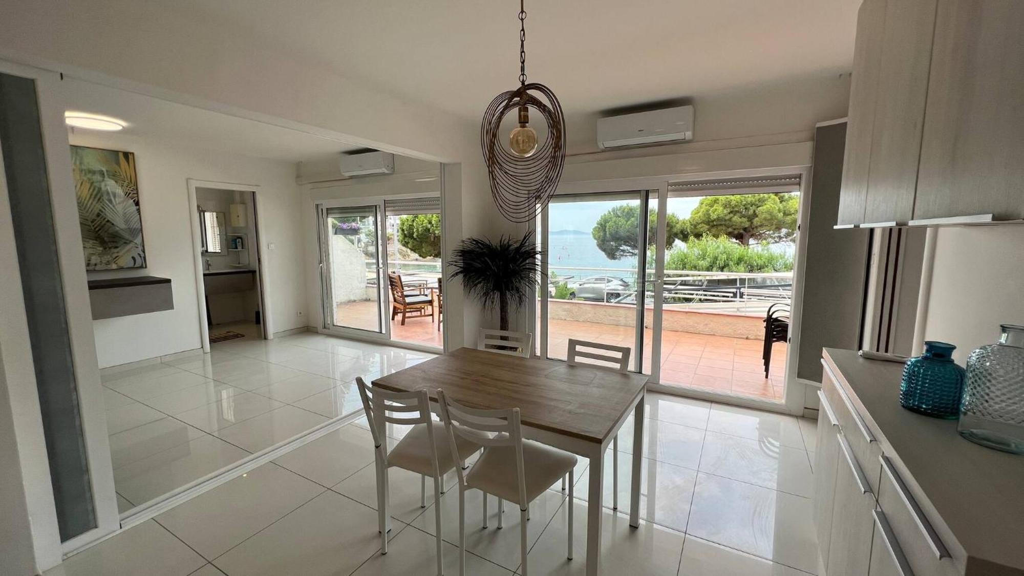 Precioso Apartamento Moderno En Primera Linea Del Mar Av-11 罗萨斯 外观 照片